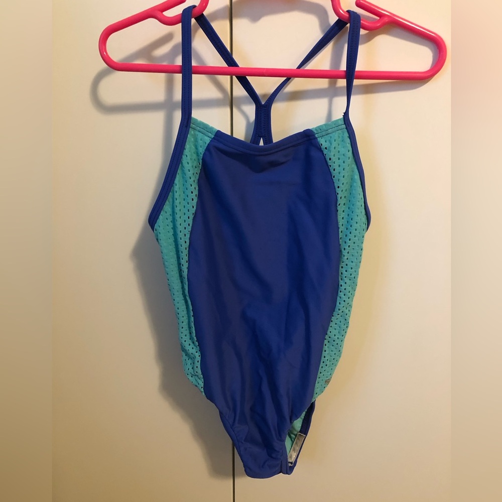 Girl’s 6X Speedo one piece swimsuit blue and teal